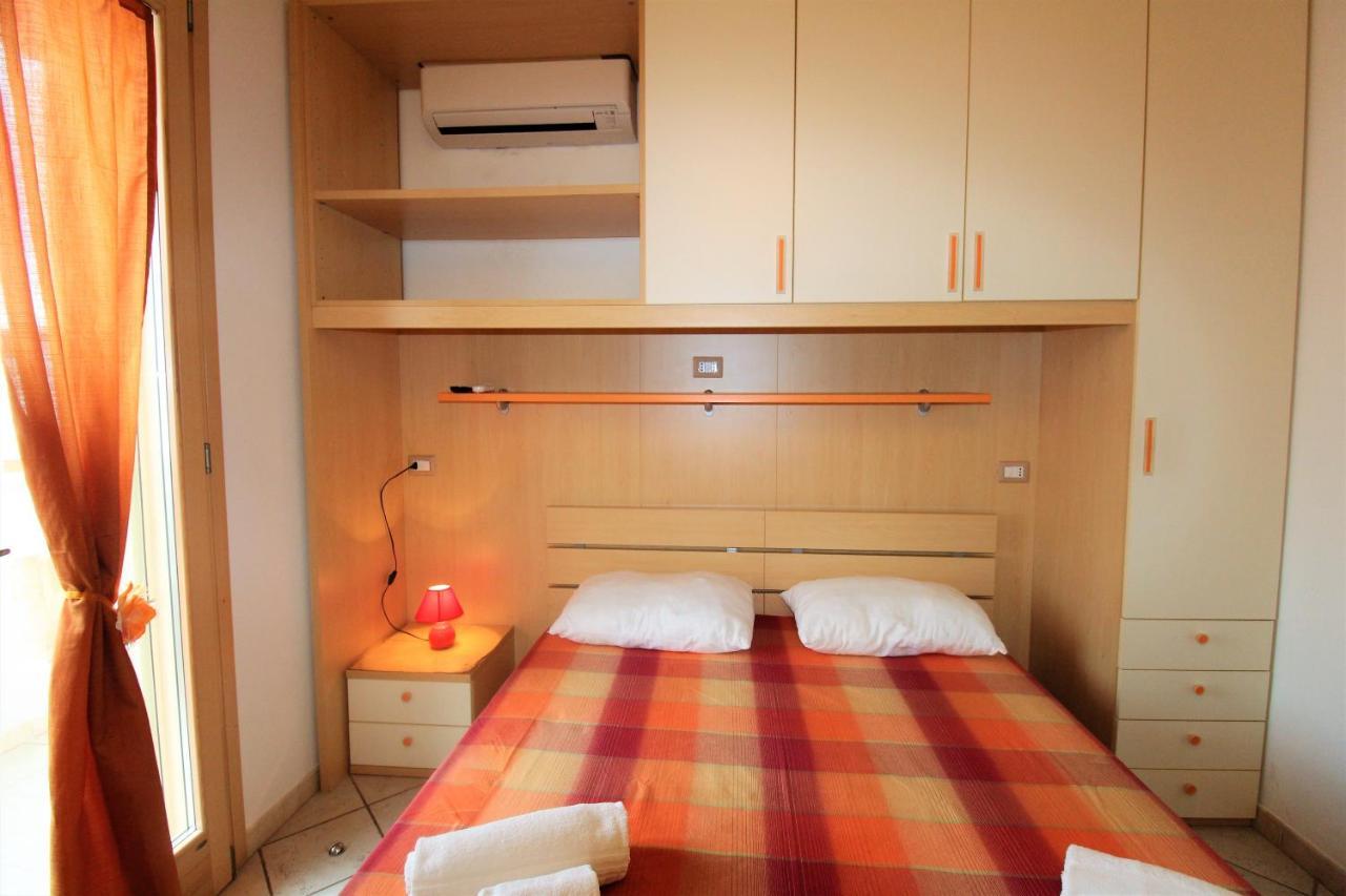 توري سان جيوفاني أوغينتو B&B Scoglio Di Pirro Climatizzato A 150 M Dalle Spiagge Salentine المظهر الخارجي الصورة